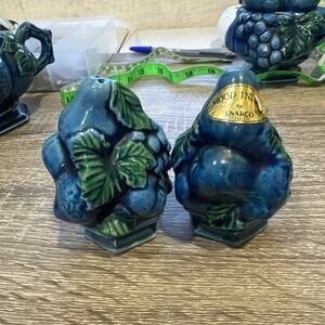 MCM INARCO SALT & PEPPER SHAKER SET BLUE FRUIT BOWL TOPIARY VINTAGE